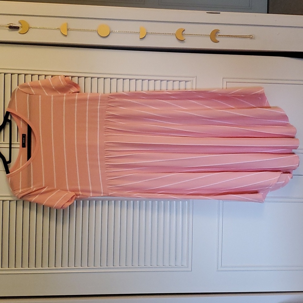 Short Sleeve Striped Smock Dress
